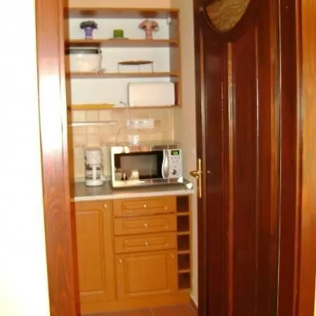 Cindy Apartman 아파트 *